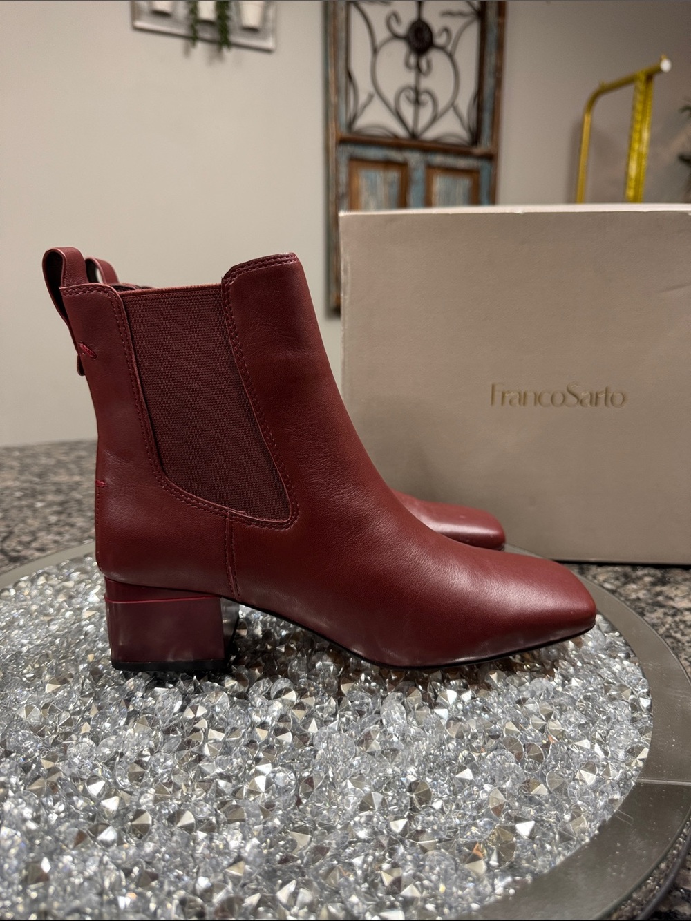 Franco Sarto Waxton Wine Leather red Chelsea Ankle Boots NEW 6